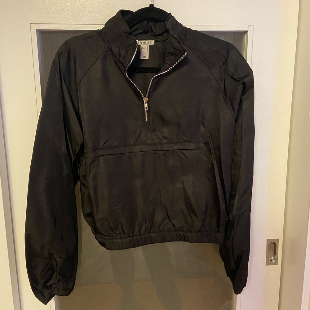 Water resistant zip up